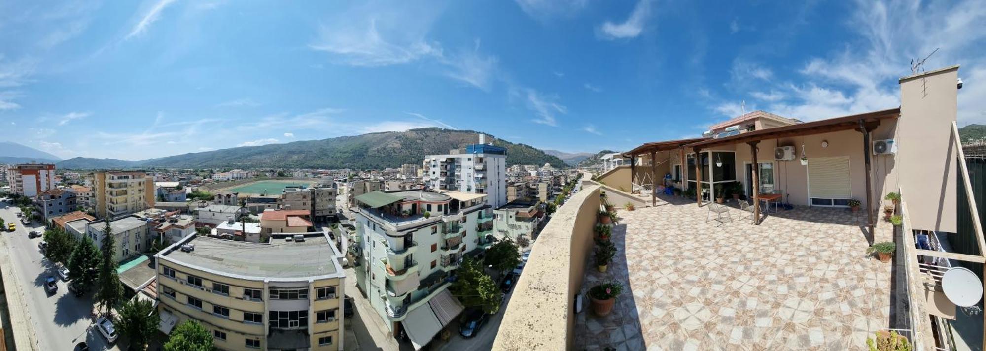 Апартаменты Luis Penthouse Берат Экстерьер фото